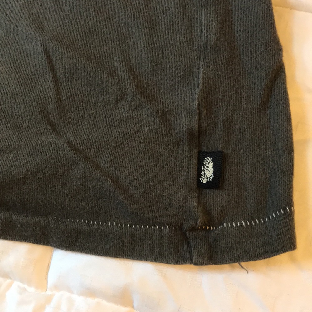 Men's ROOTS t-shirt sz XS - Picture 3 of 4